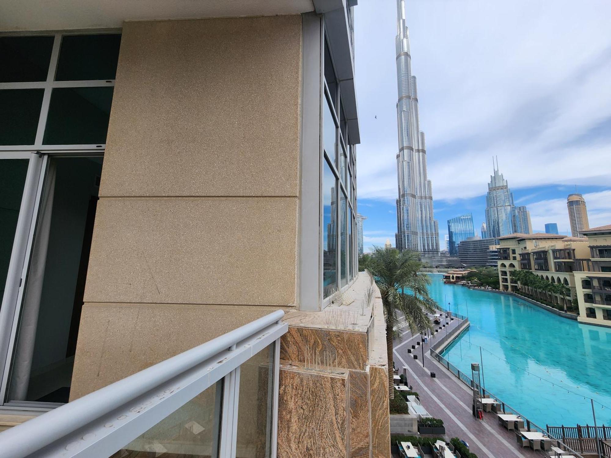 דירות דובאי Downtown Oasis, Burj Khalifa Views, Luxury Amenities מראה חיצוני תמונה