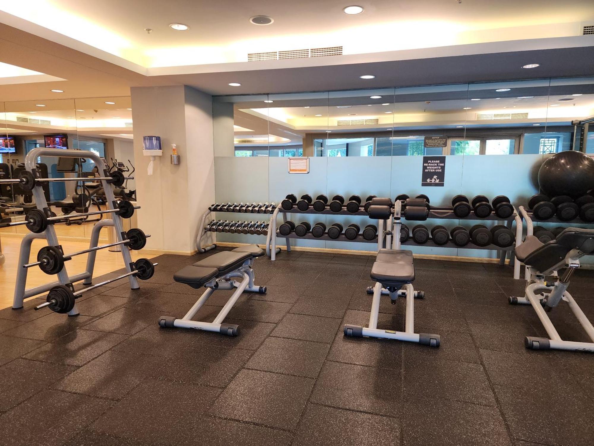 דירות דובאי Downtown Oasis, Burj Khalifa Views, Luxury Amenities מראה חיצוני תמונה
