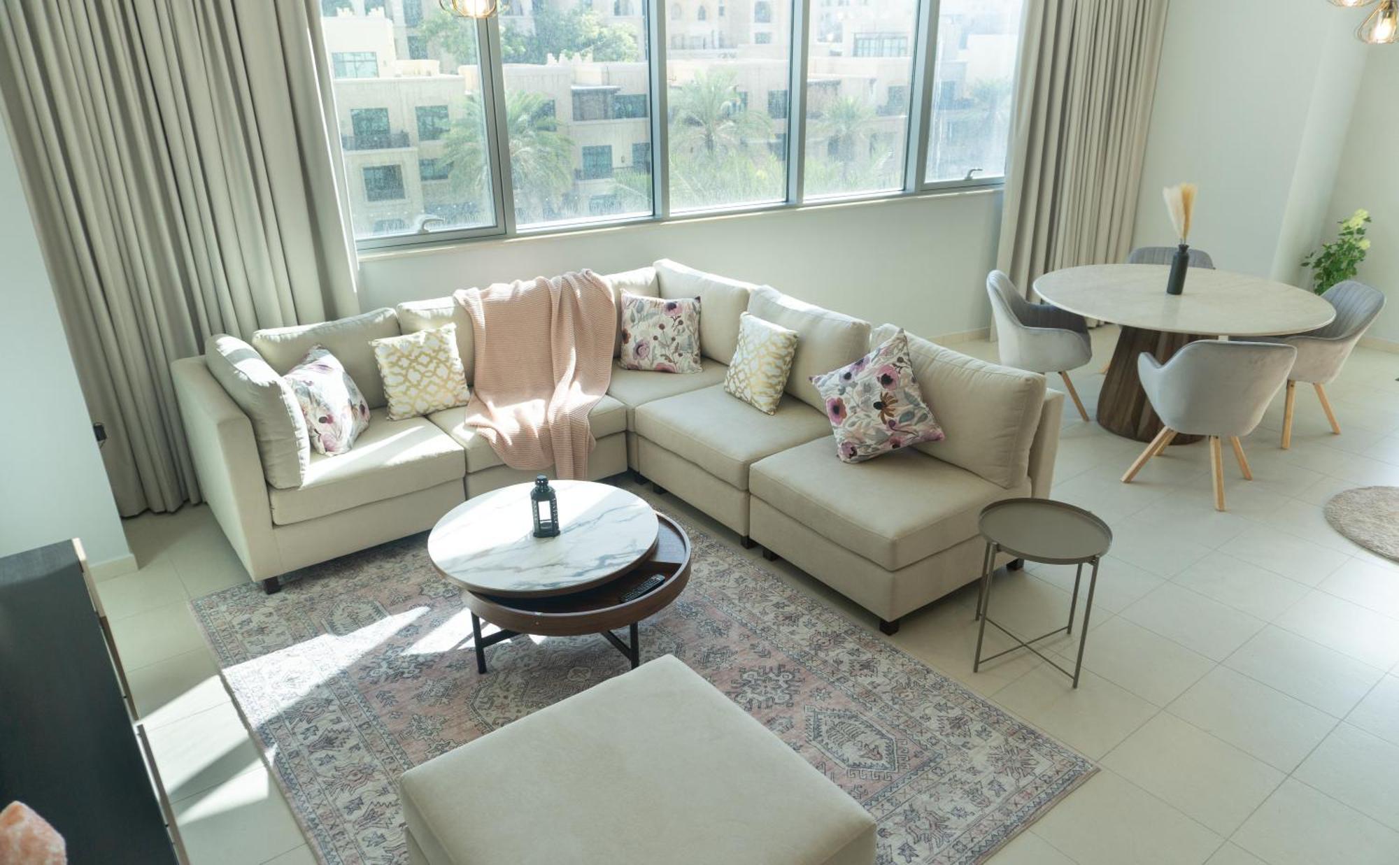 דירות דובאי Downtown Oasis, Burj Khalifa Views, Luxury Amenities מראה חיצוני תמונה