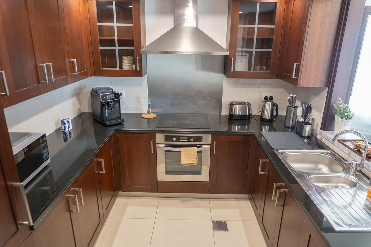 דירות דובאי Downtown Oasis, Burj Khalifa Views, Luxury Amenities מראה חיצוני תמונה